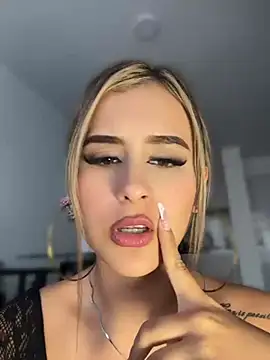 Annabrooks_1's Live XXX Chat