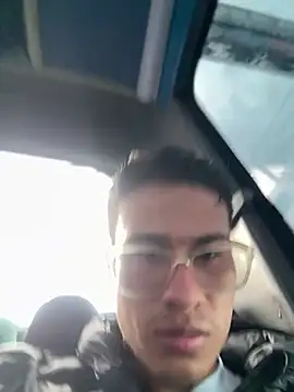 Онлайн чат XXX TavoHot_