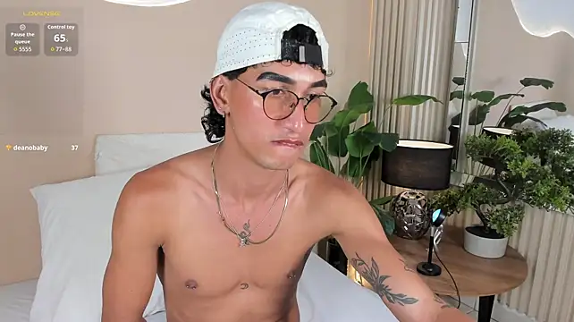 DanntheWolff Chat XXX live