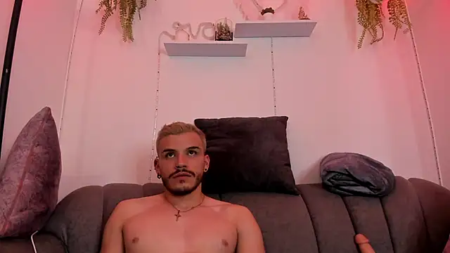 Lian_ferrer Adlı Modelin Canlı XXX Sohbeti