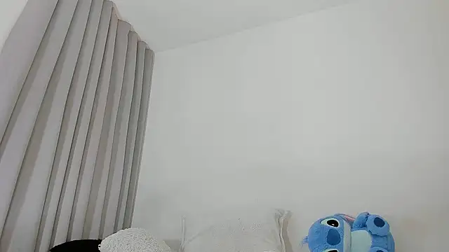 Austin_Bitch Adlı Modelin Canlı XXX Sohbeti