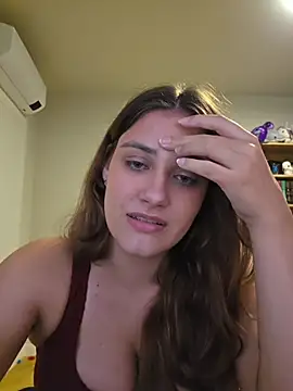 MiaRides19's Live XXX Chat