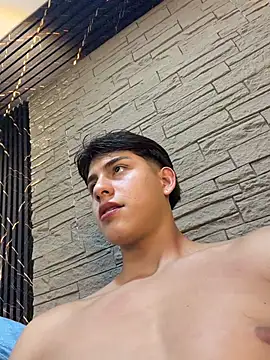 Lander_Cruz Live XXX-Chat