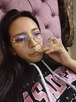 Chat +18 de BlondeSex_ ao vivo