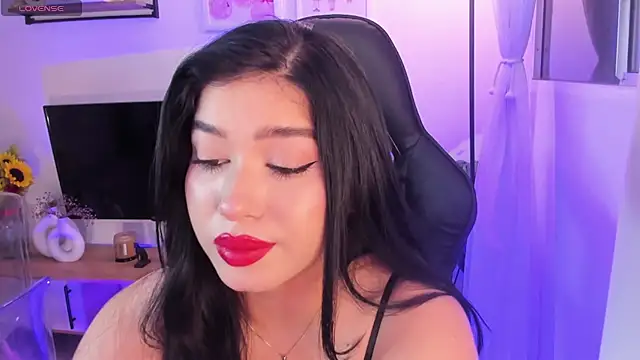 Abbye_blue01 Adlı Modelin Canlı XXX Sohbeti