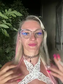 Chat +18 de Barbie-Pink ao vivo