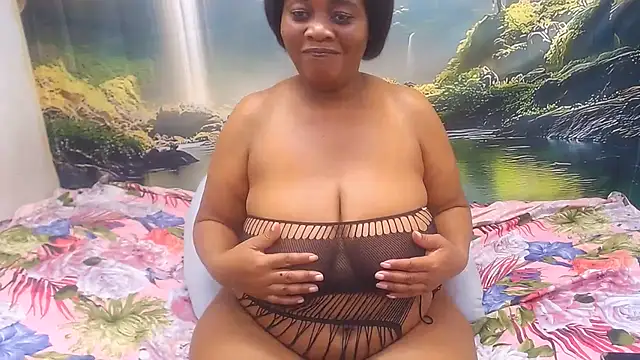 BLACKMILF4U: онлайн-секс-чат