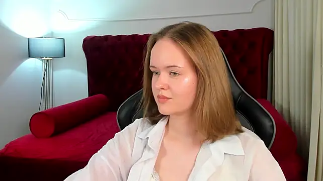 AdaRune's Live XXX Chat