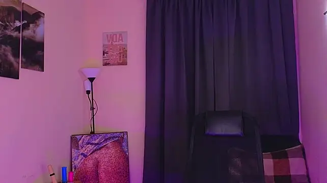 laracroftmansion Live XXX Chat