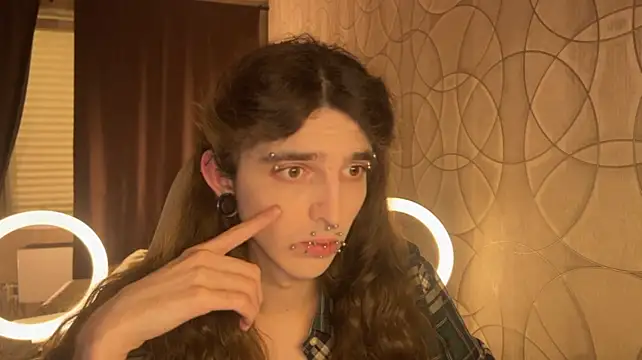 XXX chat uživo modela Kriisp