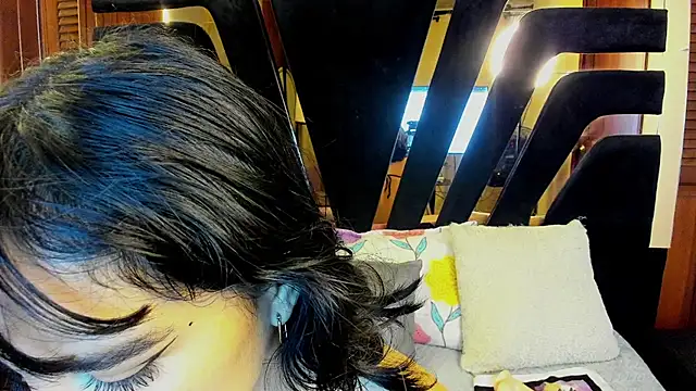 CristyMorgan Chat XXX live