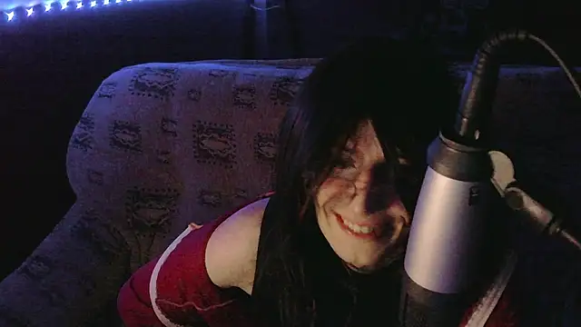 Ash_Baker Chat XXX in diretta