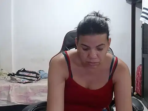 Chatroom XXX en direct de Adriana_0312
