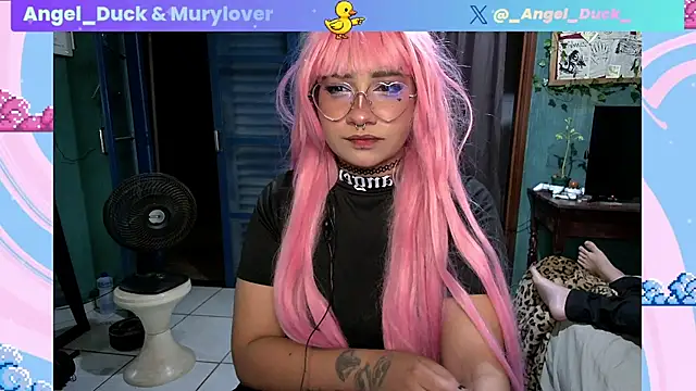 Angel_Duck Adlı Modelin Canlı XXX Sohbeti