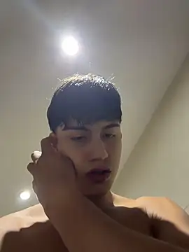 แชท XXX สดของ Lander_Cruz