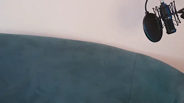 RuneMoon023 Show in webcam