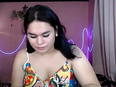 imTHICK_Rebbecca Obrolan Langsung XXX