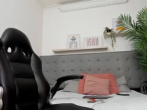 guarne_cam's Live XXX Chat