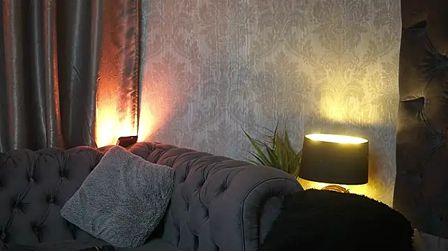 RubyRosa Chat XXX live