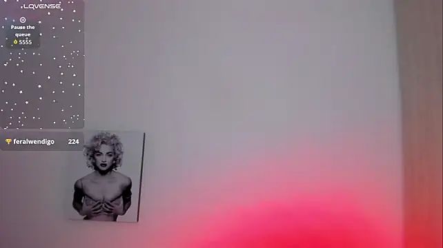 دردشة Millie_bobby الجنسية المباشرة