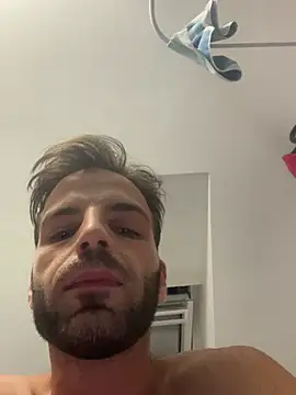 Chat +18 de Roberto081www ao vivo