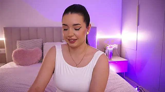 LaraAnnee's Live XXX Chat
