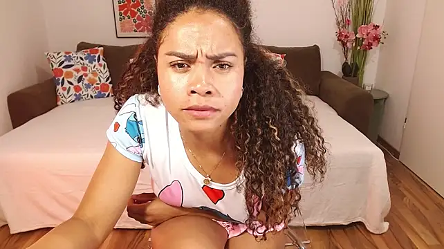 Valentina-Ferrer élő XXX-chatje