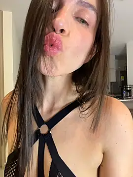 karinasantos_のライブXXXチャット