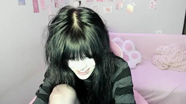 Chatroom XXX en direct de VelvetAlice