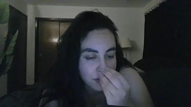 WetFlower69's Live XXX Chat