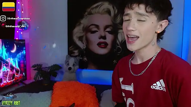 Chat XXX en directo de maxiy_001