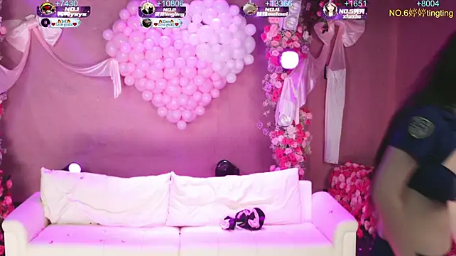 MKonggirl88 Show Webcam