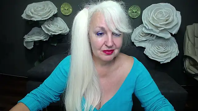 Czat XXX na żywo – BlondyLeeBest