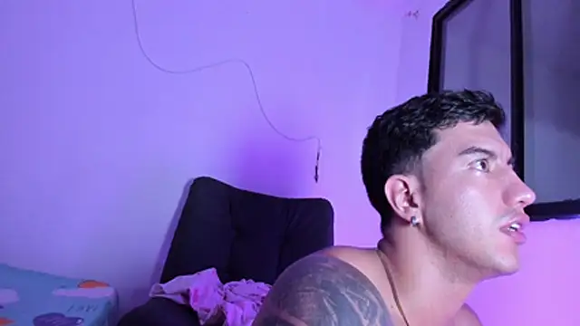 Axel_hendrick Live XXX Chat