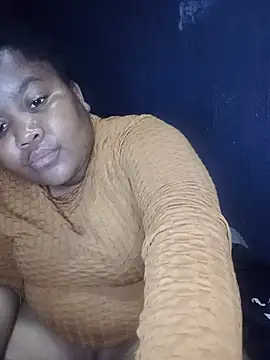 XXX chat uživo modela ChubbyMidgetxxx19