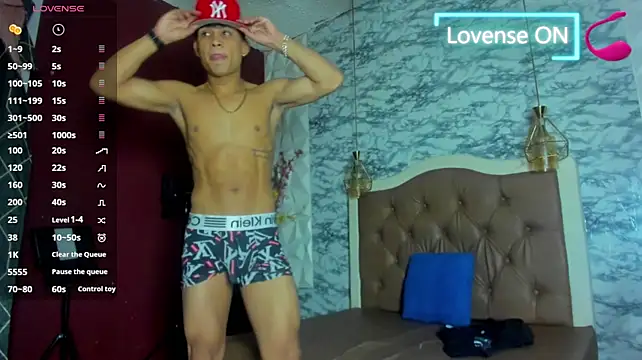 Damian-Lux's Live XXX Chat