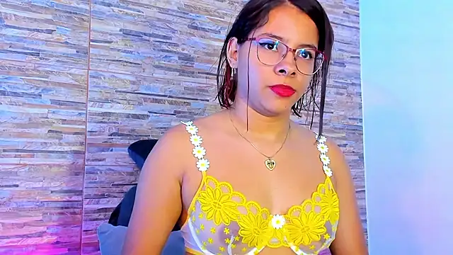 XXX chat uživo modela nath_redrex
