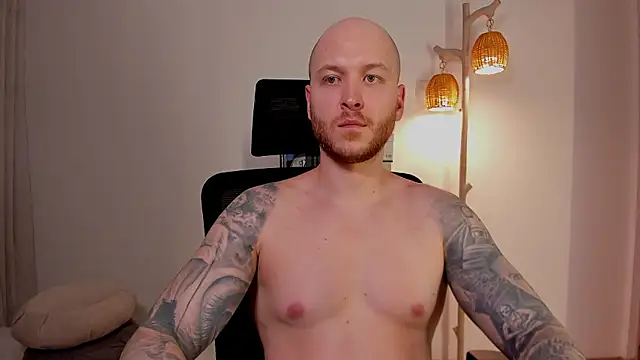 AdamMeyer_10 Live XXX-Chat