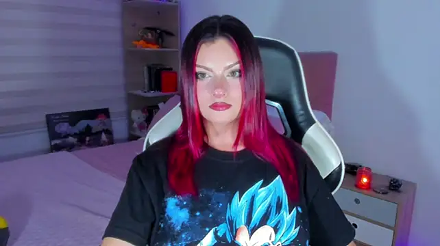 OphelianaRose33 XXX чат на живо
