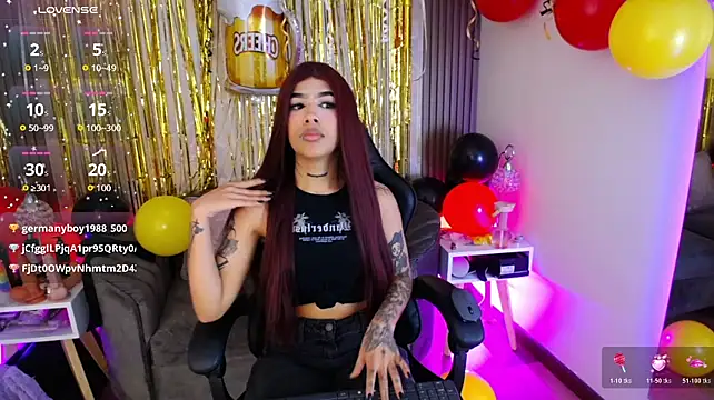 Raven_Wood's Live XXX Chat