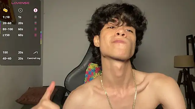 OopsAgain_ live XXX chat