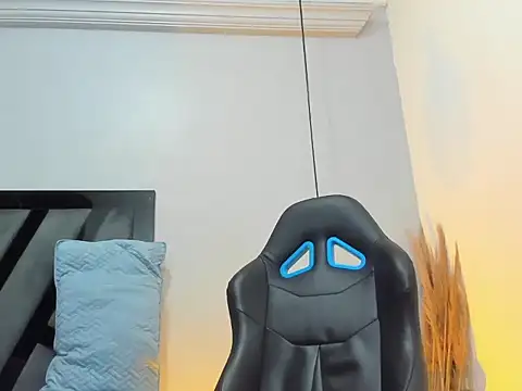 Sam_Restwod Live XXX-chat