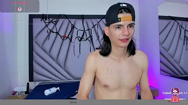 Martshall09 Chat XXX live