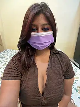 Show modela PayalDesire na web-kameri