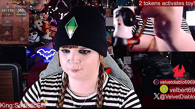 VelvetDiablo Chat XXX in diretta