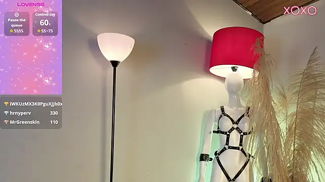 conniecuteE's Live XXX Chat