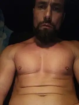 Darecki102030's Live XXX Chat