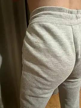 צ'אט XXX בשידור חי של boyx_26