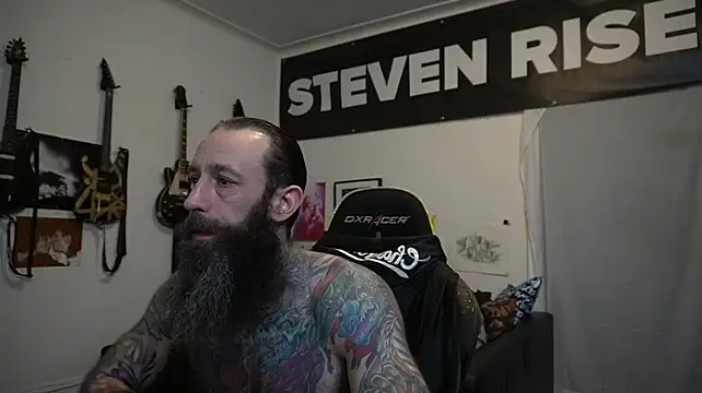 StevenRiseNYC élő XXX-chatje