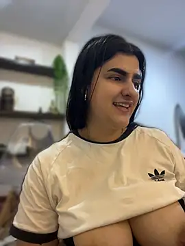 دردشة DAMSEL_30 الجنسية المباشرة